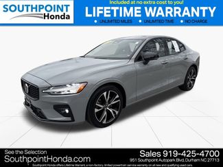 Used 2025 Volvo S60 B5 Core video 3