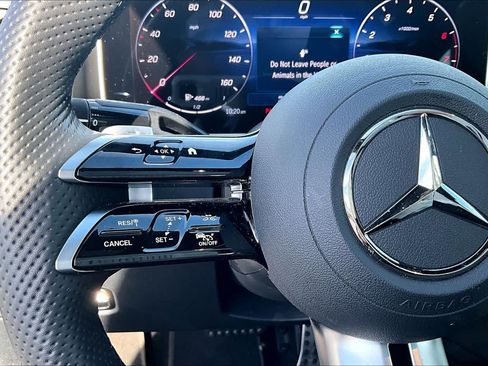 Certified 2025 Mercedes-Benz C 300 Sedan image 24