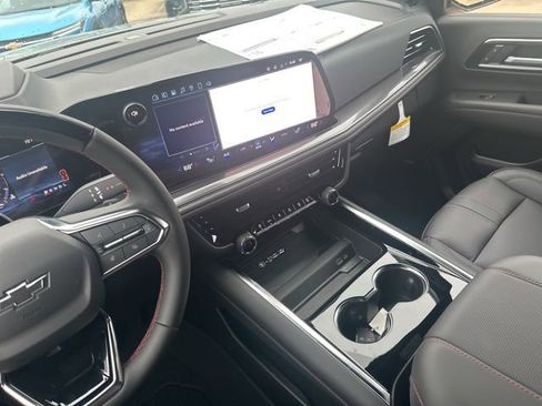 New 2025 Chevrolet Suburban RST w/ Advanced Technology Package image 29