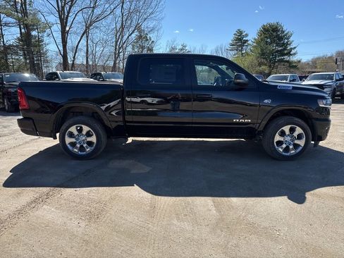 New 2026 RAM 1500 4x4 Crew Cab image 6