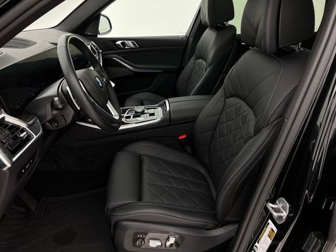 Certified 2026 BMW X5 xDrive40i w/ Climate Comfort Package AWD/4WD image 11