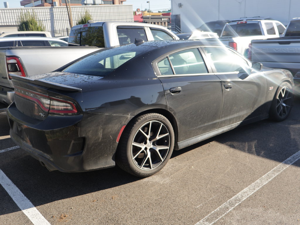 Used 2021 Dodge Charger R/T w/ Plus Group RWD image 9