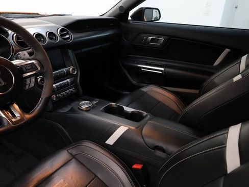 Used 2021 Ford Mustang Shelby GT500 w/ Technology Package image 91