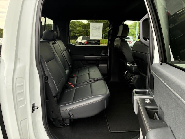 Used 2025 Ford F150 Lariat w/ Bed Utility Package AWD/4WD image 17