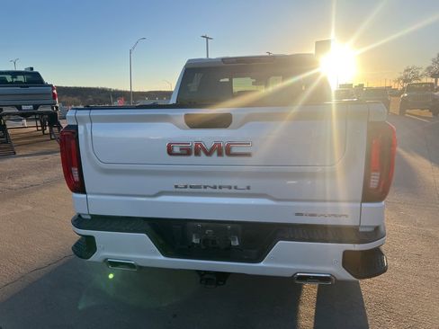Used 2023 GMC Sierra 1500 Denali image 10