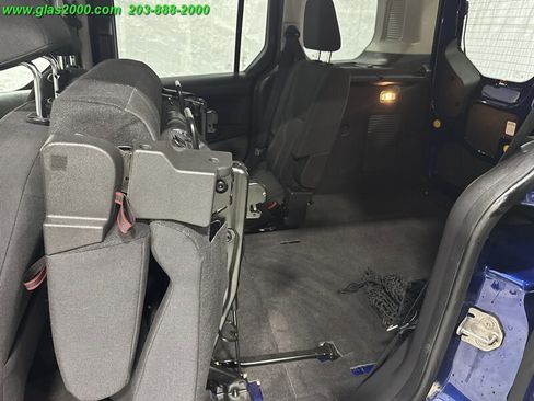 Used 2016 Ford Transit Connect XLT image 8