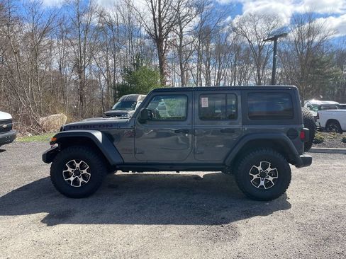 Used 2020 Jeep Wrangler Unlimited Rubicon w/ Dual Top Group AWD/4WD image 9