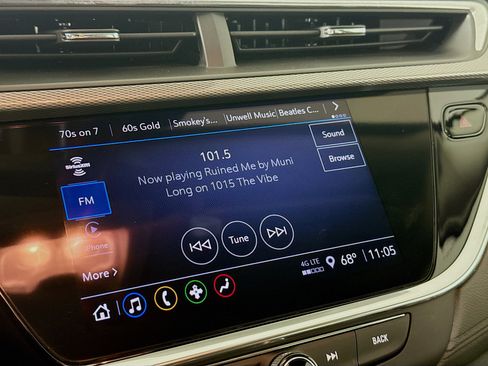 Used 2023 Buick Encore GX Select w/ Sport Touring Package image 16