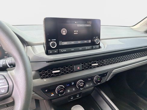 Used 2025 Honda Accord SE image 20