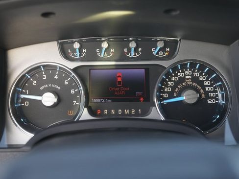 Used 2013 Ford F150 Platinum image 25