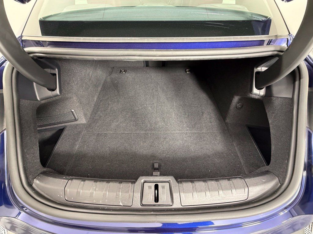 Used 2024 Porsche Taycan RWD image 40