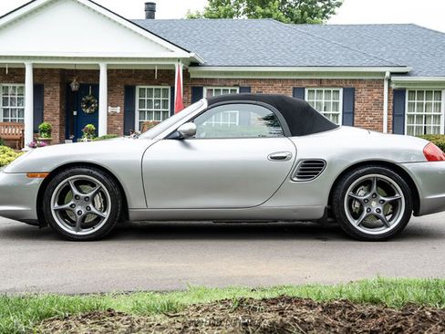 Used 2004 Porsche Boxster S RWD image 15