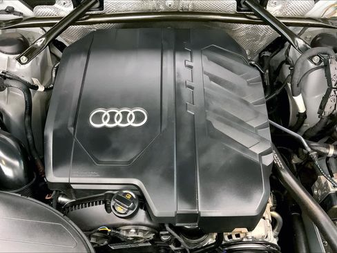 Used 2021 Audi Q5 2.0T Premium Plus w/ Premium Plus Package AWD/4WD image 31