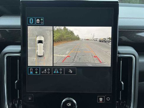 New 2026 GMC Yukon Elevation w/ Elevation Premium Package image 3