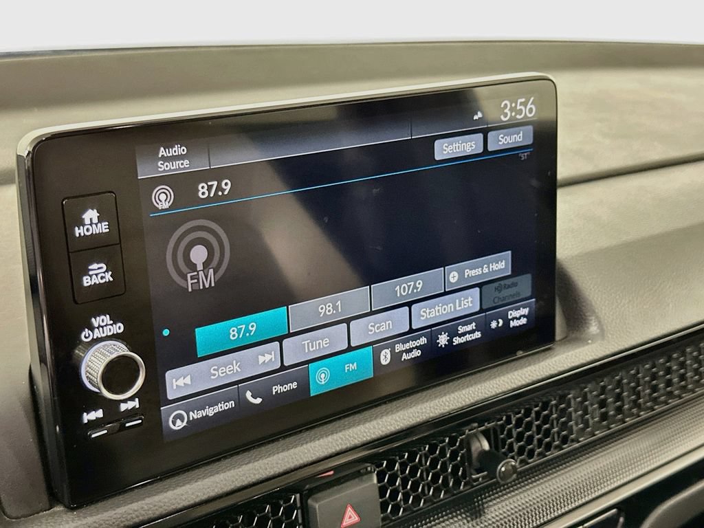 Used 2023 Honda CR-V Sport Touring image 16