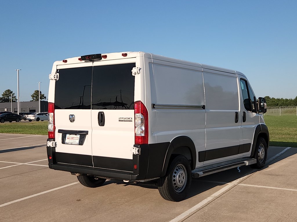 Used 2025 RAM ProMaster 2500 w/ U-Haul Equipment Group FWD image 39