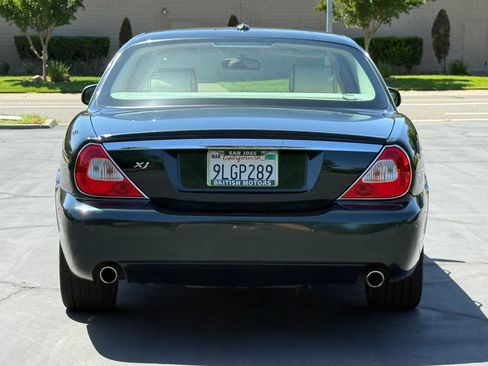 Used 2008 Jaguar XJ8 RWD image 6