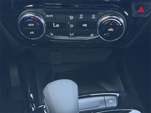 New 2026 Chevrolet Trax RS w/ Sunroof Package image 16