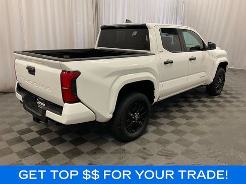 Used 2025 Toyota Tacoma SR5 AWD/4WD image 3