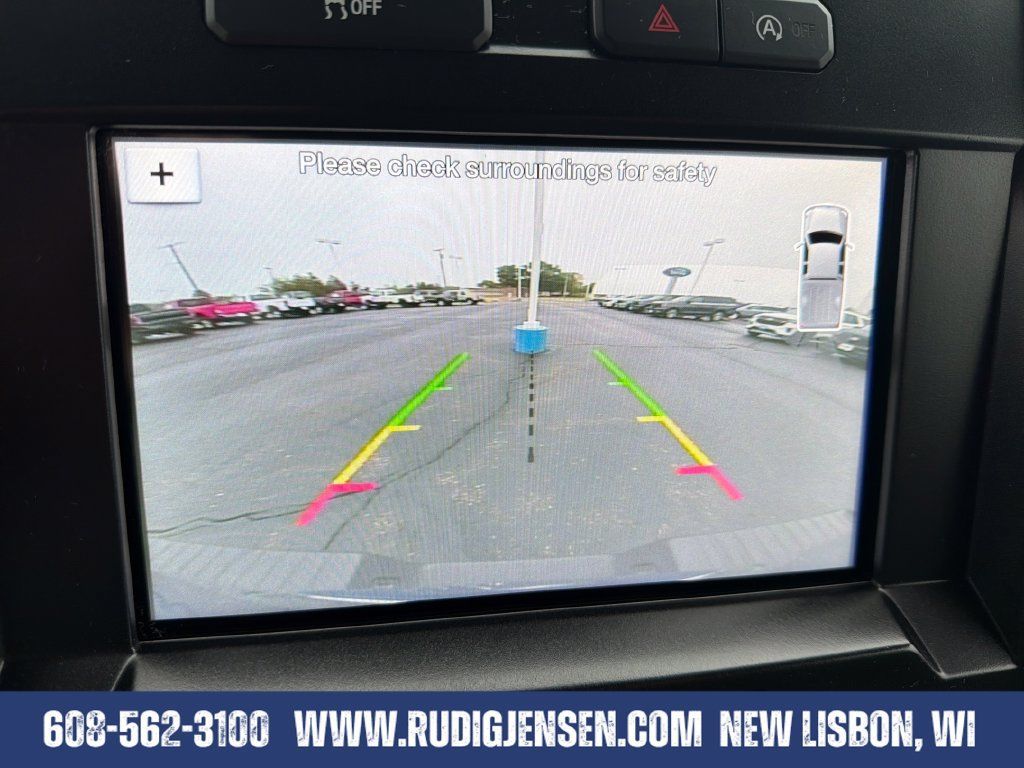 Used 2017 Ford F150 XLT w/ Equipment Group 302A Luxury AWD/4WD image 19