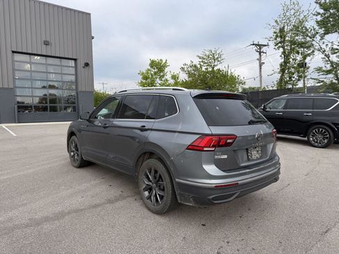 Used 2022 Volkswagen Tiguan SE AWD/4WD image 5