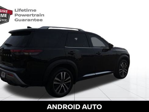Certified 2025 Nissan Pathfinder Platinum AWD/4WD image 9