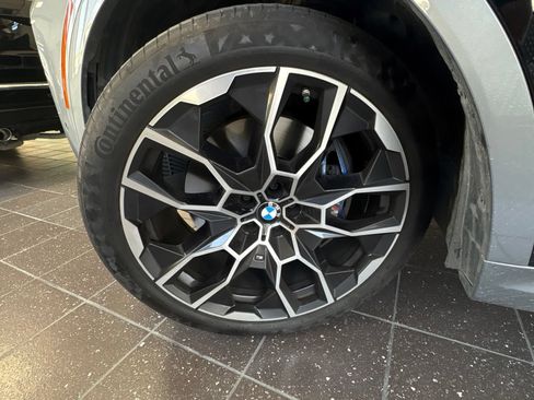Used 2023 BMW X7 M60i w/ Executive Package AWD/4WD image 8
