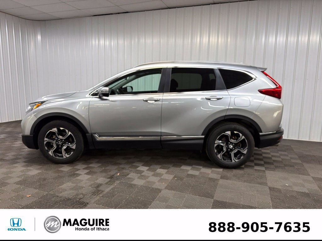 Used 2019 Honda CR-V Touring image 5