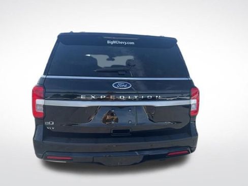 Used 2024 Ford Expedition XLT AWD/4WD image 4