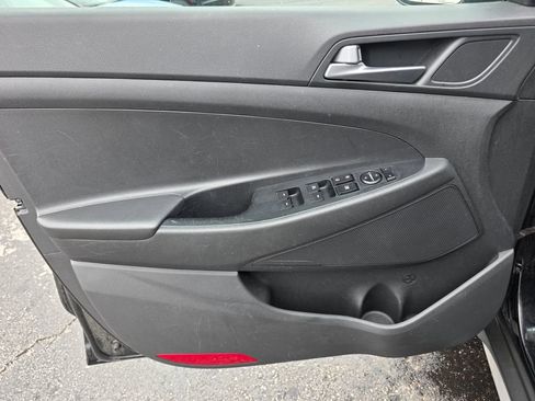 Used 2017 Hyundai Tucson SE image 16