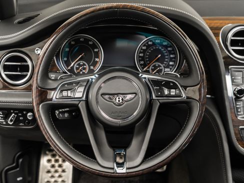 Used 2020 Bentley Bentayga Speed image 15