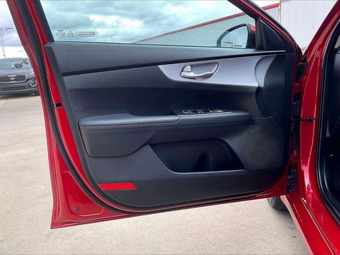 Certified 2024 Kia Forte LXS image 21