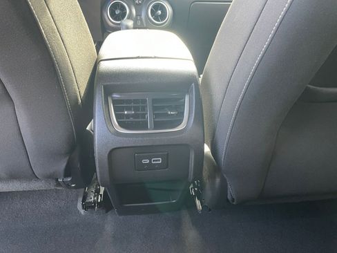 Used 2025 Chevrolet Blazer LT image 24