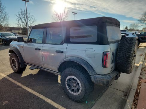 Used 2023 Ford Bronco Badlands w/ Sasquatch Package image 6