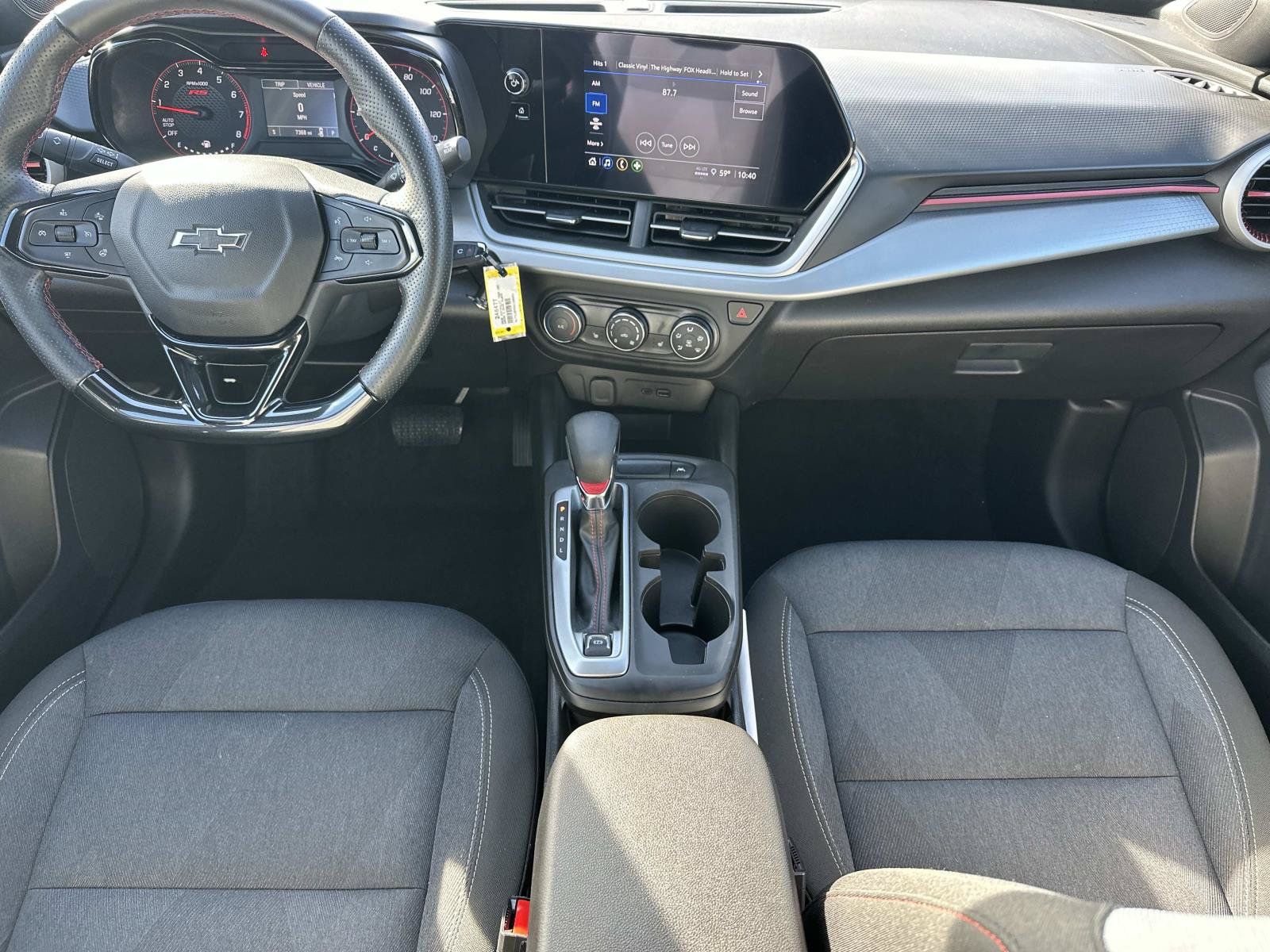 Used 2025 Chevrolet Trax RS w/ Driver Confidence Package FWD image 12