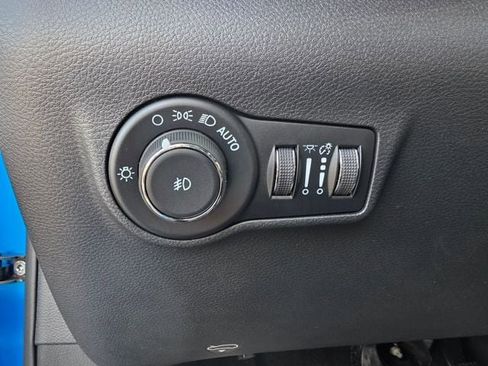 New 2026 Jeep Compass Latitude AWD/4WD image 11