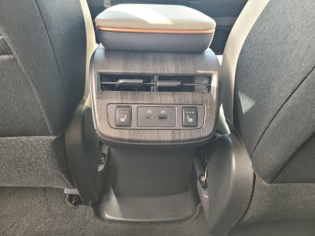 Certified 2023 Nissan Ariya FWD image 17