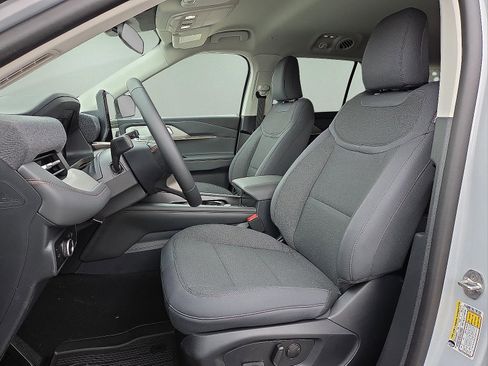 New 2026 Ford Explorer Active RWD image 16