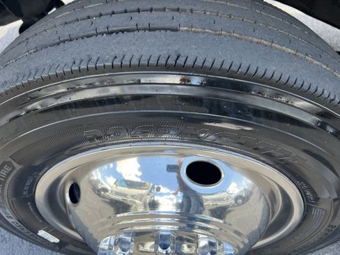 Used 2017 Ford F450 XL w/ Snow Plow Prep Package image 11