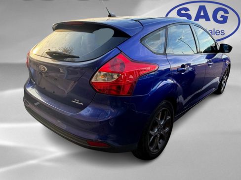 Used 2014 Ford Focus SE w/ Equipment Group 201A image 3