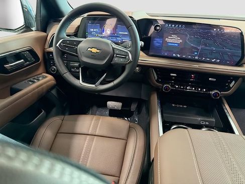 New 2026 Chevrolet Suburban High Country w/ Sun And Tow Package image 24