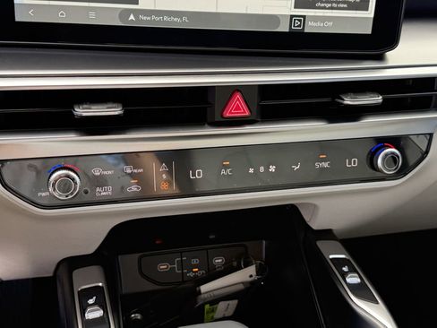 New 2026 Kia Sorento EX w/ EX Premium Package image 26