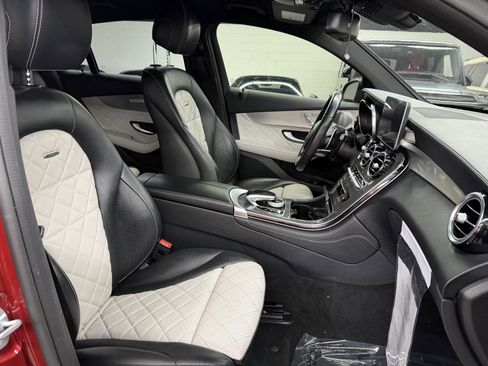 Used 2019 Mercedes-Benz GLC 63 AMG S image 24