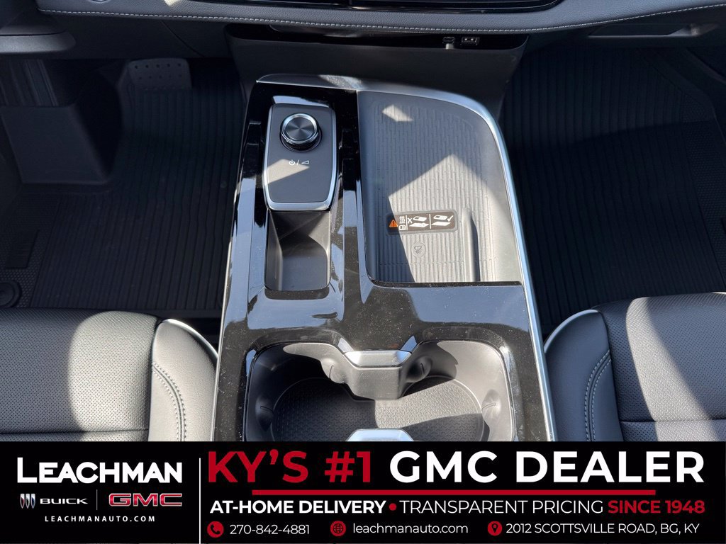 New 2027 Buick Enclave Preferred w/ LPO, Floor Liner Package FWD image 27