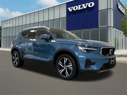 Certified 2023 Volvo XC40 B5 Core w/ Climate Package