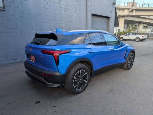 Used 2024 Chevrolet Blazer EV LT image 3