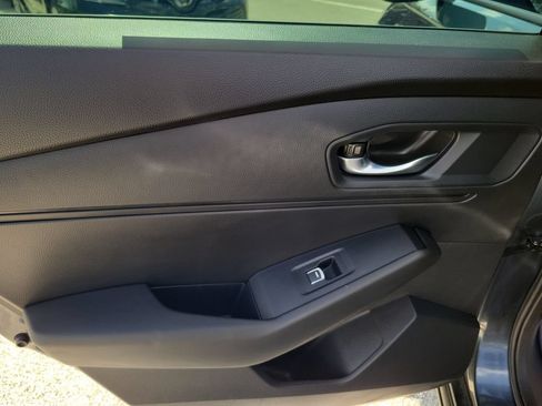 Used 2025 Honda Accord LX image 11