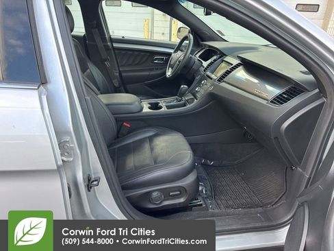 Used 2018 Ford Taurus SEL w/ Equipment Group 201A image 6