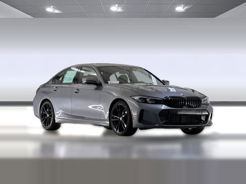 Used 2023 BMW 330i Sedan w/ M Sport Package image 7