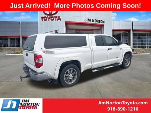 Used 2014 Toyota Tundra SR5 AWD/4WD image 3